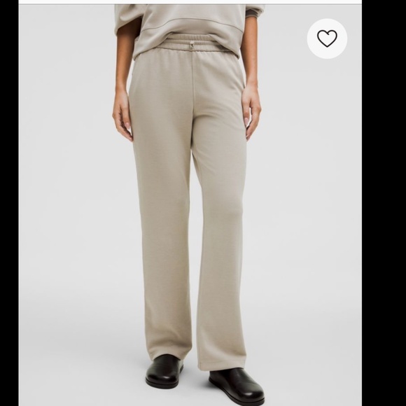 Lululemon Women’s Softstreme High-Rise Pant *Short - Riverstone - Size 4 - Picture 1 of 11
